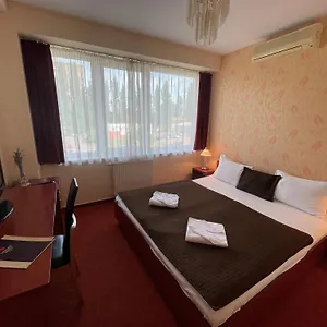 Canada Hotel